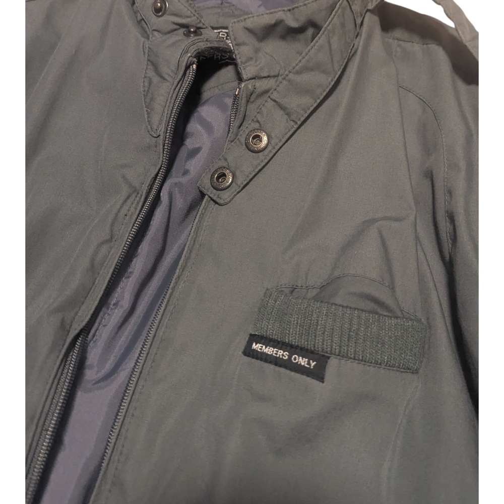 EUC! Vintage 80s Members Only Bomber Jacket - Picture 2 of 4